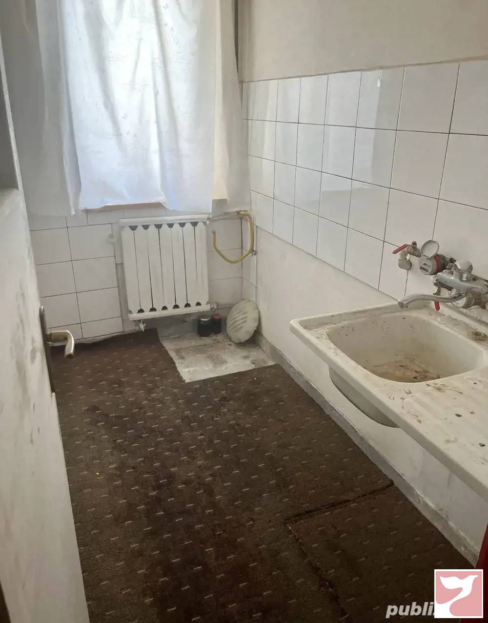 Vanzare apartament  1 CAMERA in Piatra-Neamţ, 30 mp