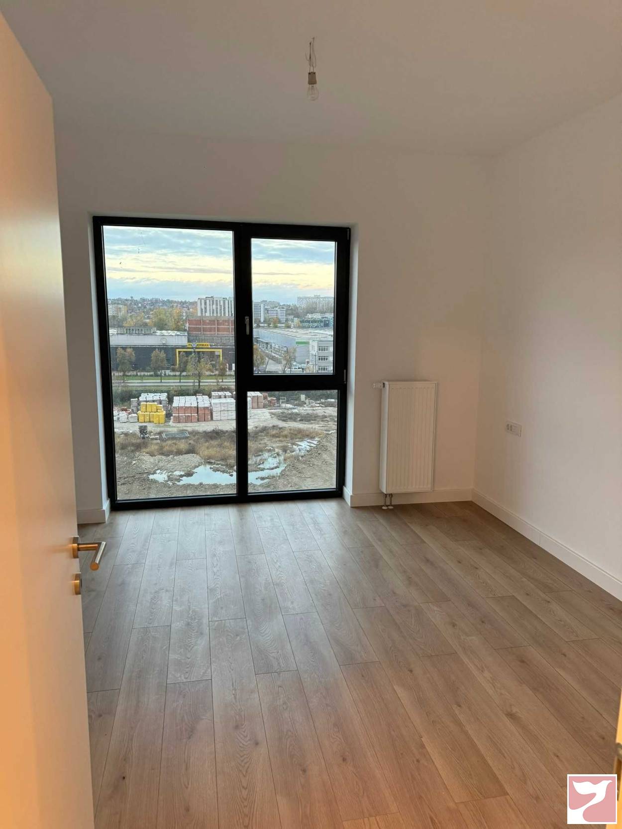 Inchiriere apartament  3 CAMERE in Iaşi, 77 mp