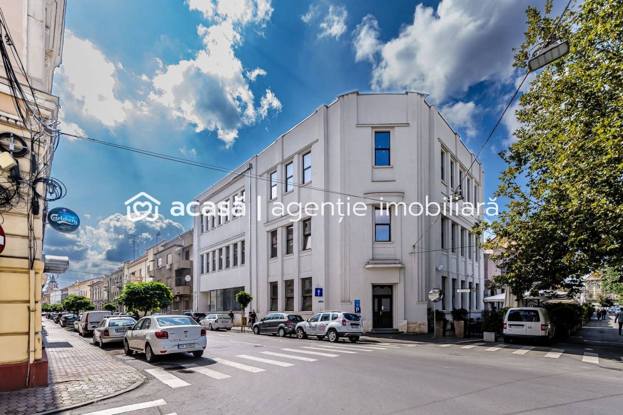 Vanzare casa/vila  10 CAMERE in Arad, Ultracentral, 1900 mp