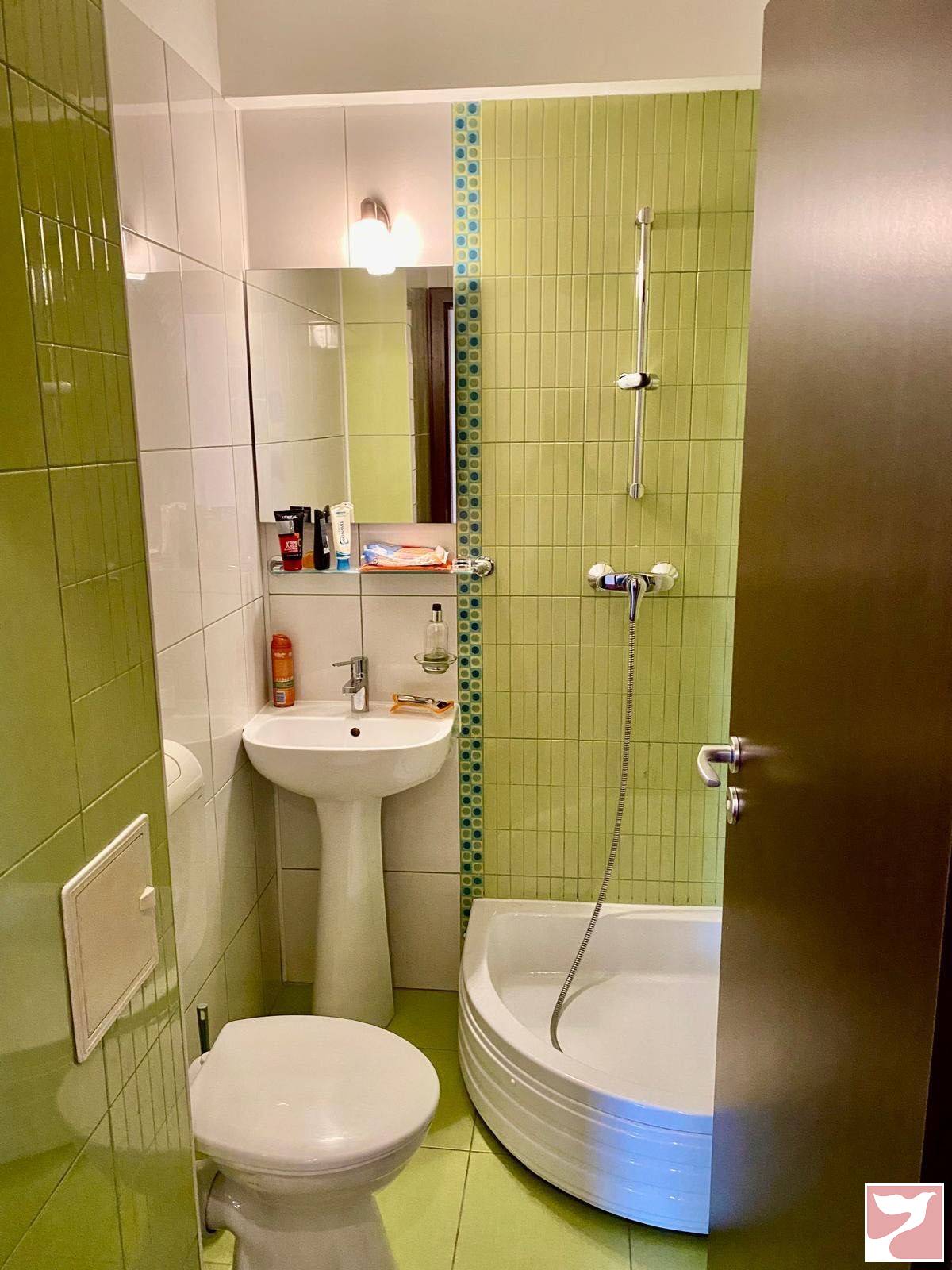 Vanzare apartament  3 CAMERE in Ploieşti, 89 mp