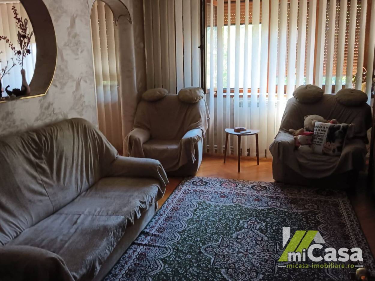 Vanzare apartament  4 CAMERE in Galati, Central, 72 mp