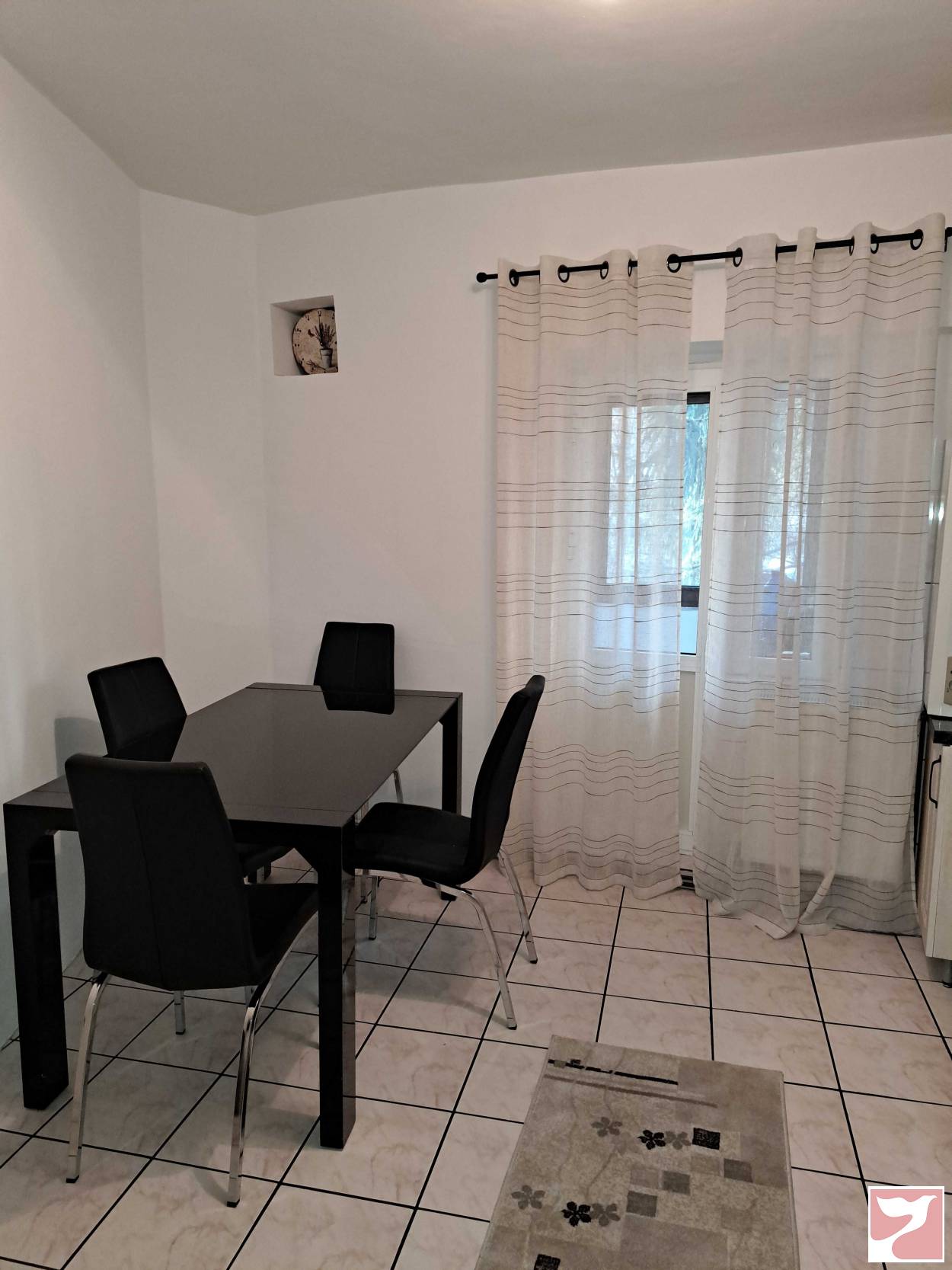 Vanzare apartament  3 CAMERE in Buzău