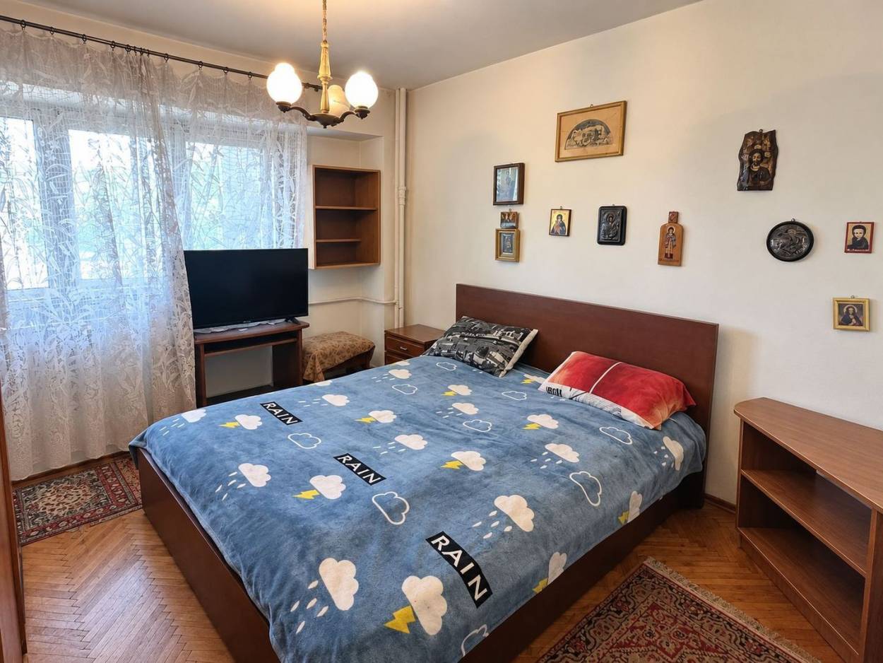 Vanzare apartament  3 CAMERE in Bucuresti, Rahova, 77 mp