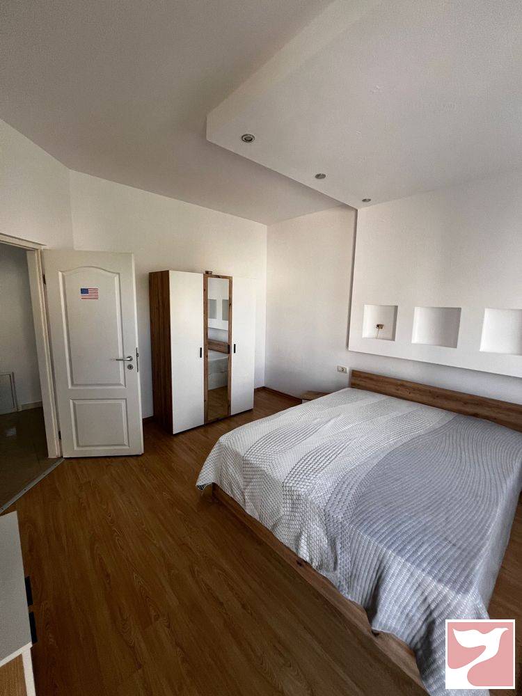 Inchiriere apartament  2 CAMERE in Oradea, 75 mp