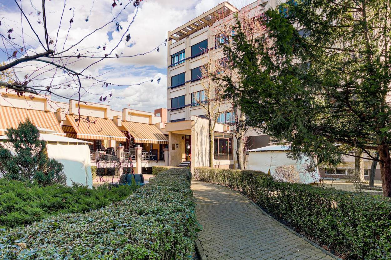 Vanzare spatiu comercial in Arad, Ultracentral, 4038 mp