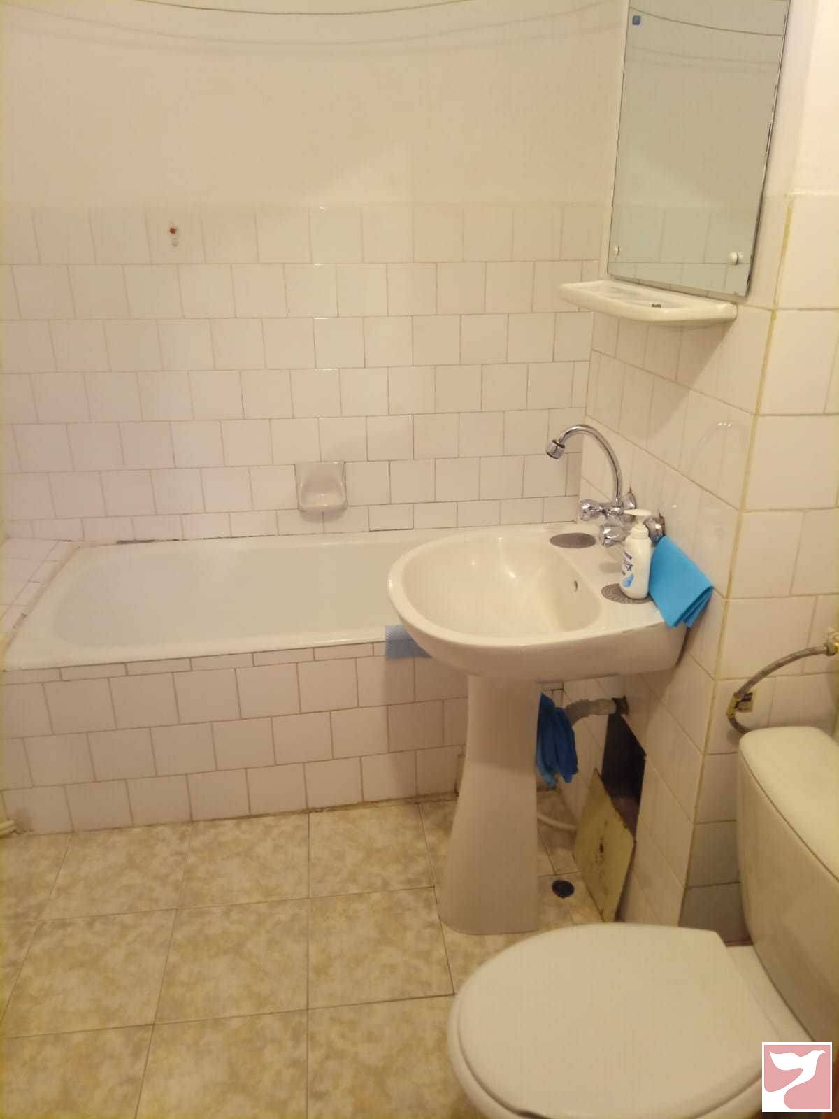 Vanzare apartament  3 CAMERE in Botoşani